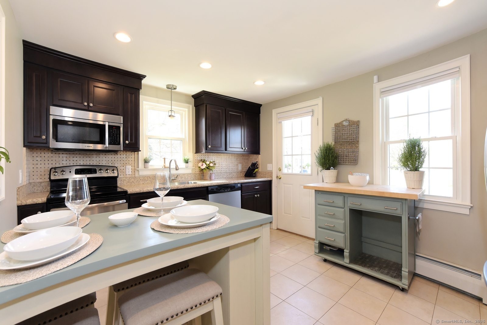 15 Fairview Heights, Cromwell, Connecticut image 11