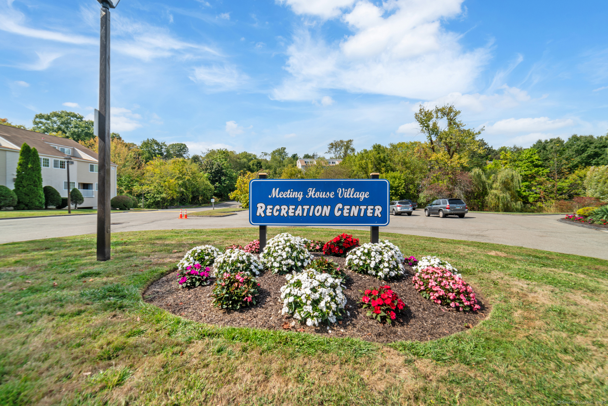 Meriden, Connecticut 06450, United States, 2 Bedrooms Bedrooms, ,2 BathroomsBathrooms,Residential,Active,220243