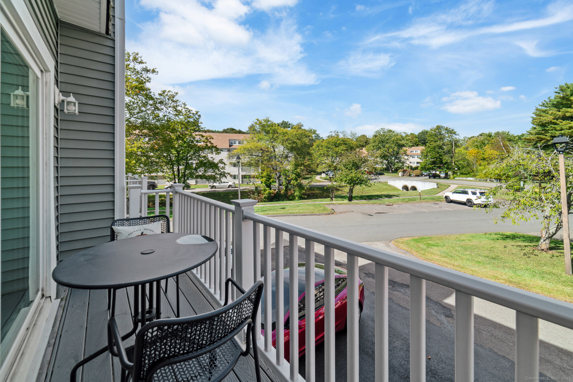 Meriden, Connecticut 06450, United States, 2 Bedrooms Bedrooms, ,2 BathroomsBathrooms,Residential,Active,220243