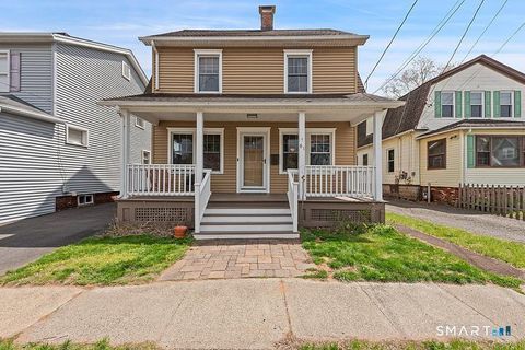 Photo of 61 Florence Avenue, New Haven, CT 06515 (MLS # 24163851)