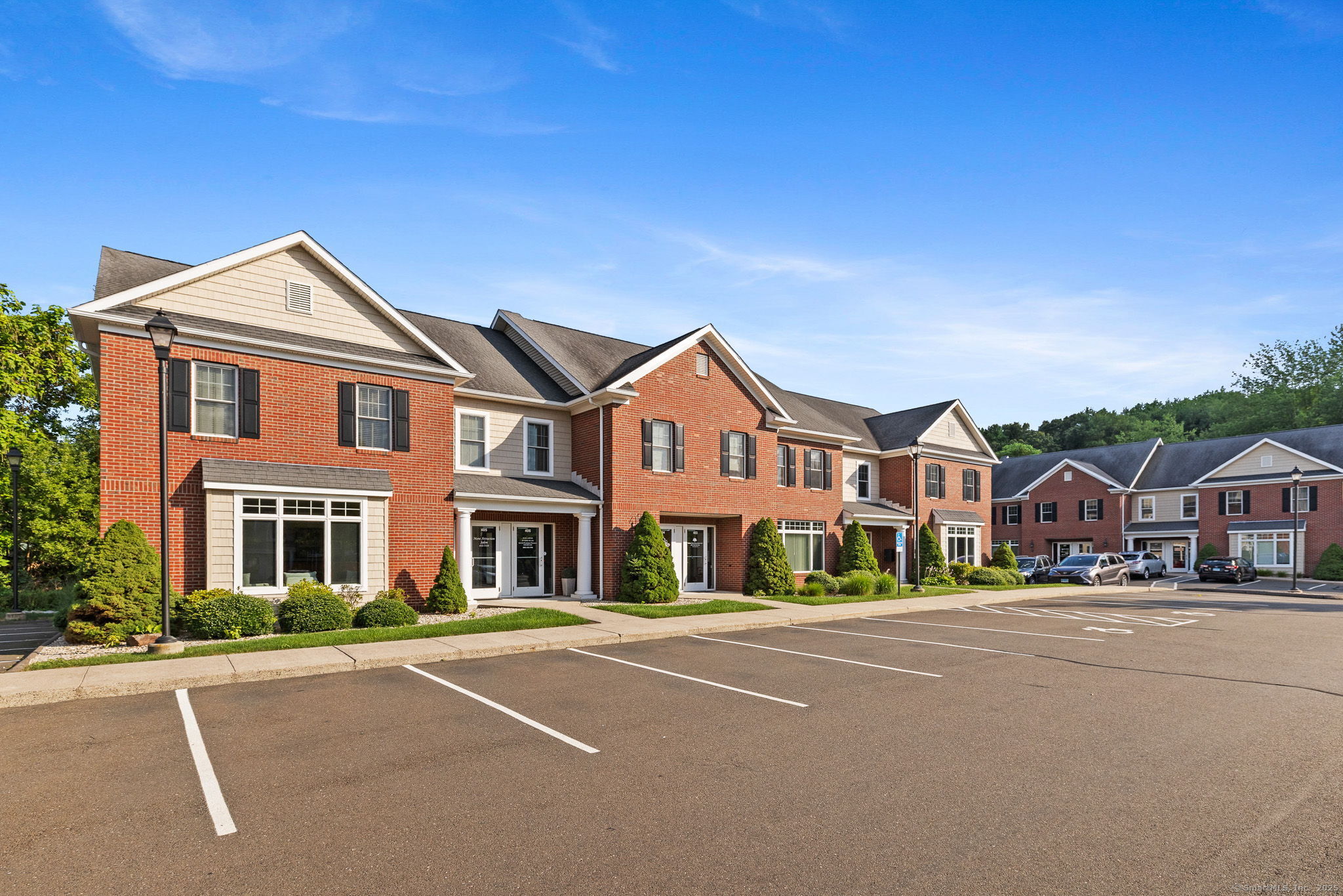 225 Oakland Road 402
