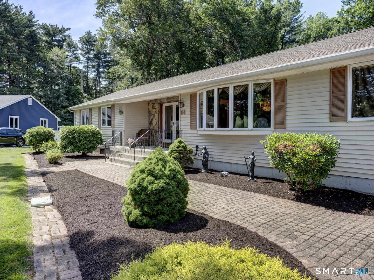 81 Kingston Drive
