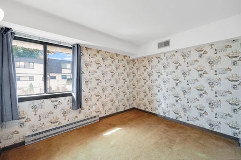 Tiny photo for 21 Pebblestone Circle #21, Suffield, CT 06078 (MLS # 24135897)