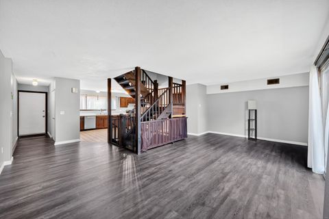 Tiny photo for 21 Pebblestone Circle #21, Suffield, CT 06078 (MLS # 24135897)