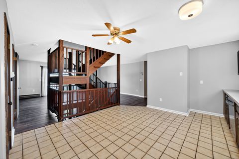 Tiny photo for 21 Pebblestone Circle #21, Suffield, CT 06078 (MLS # 24135897)