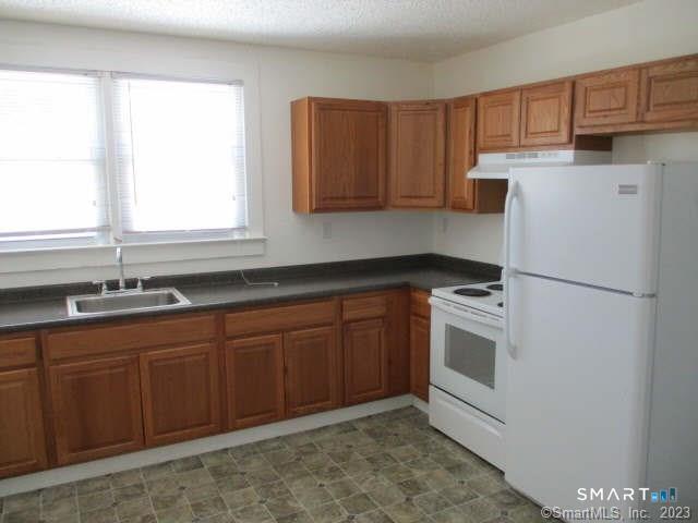 1690 Litchfield Turnpike 2