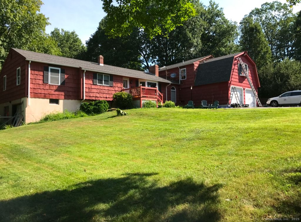 Photo of 752 New Haven Avenue, Milford, CT 06460 (MLS # 24038892)