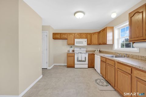 Tiny photo for 174 Stonefield Drive #36, Waterbury, CT 06705 (MLS # 24142447)