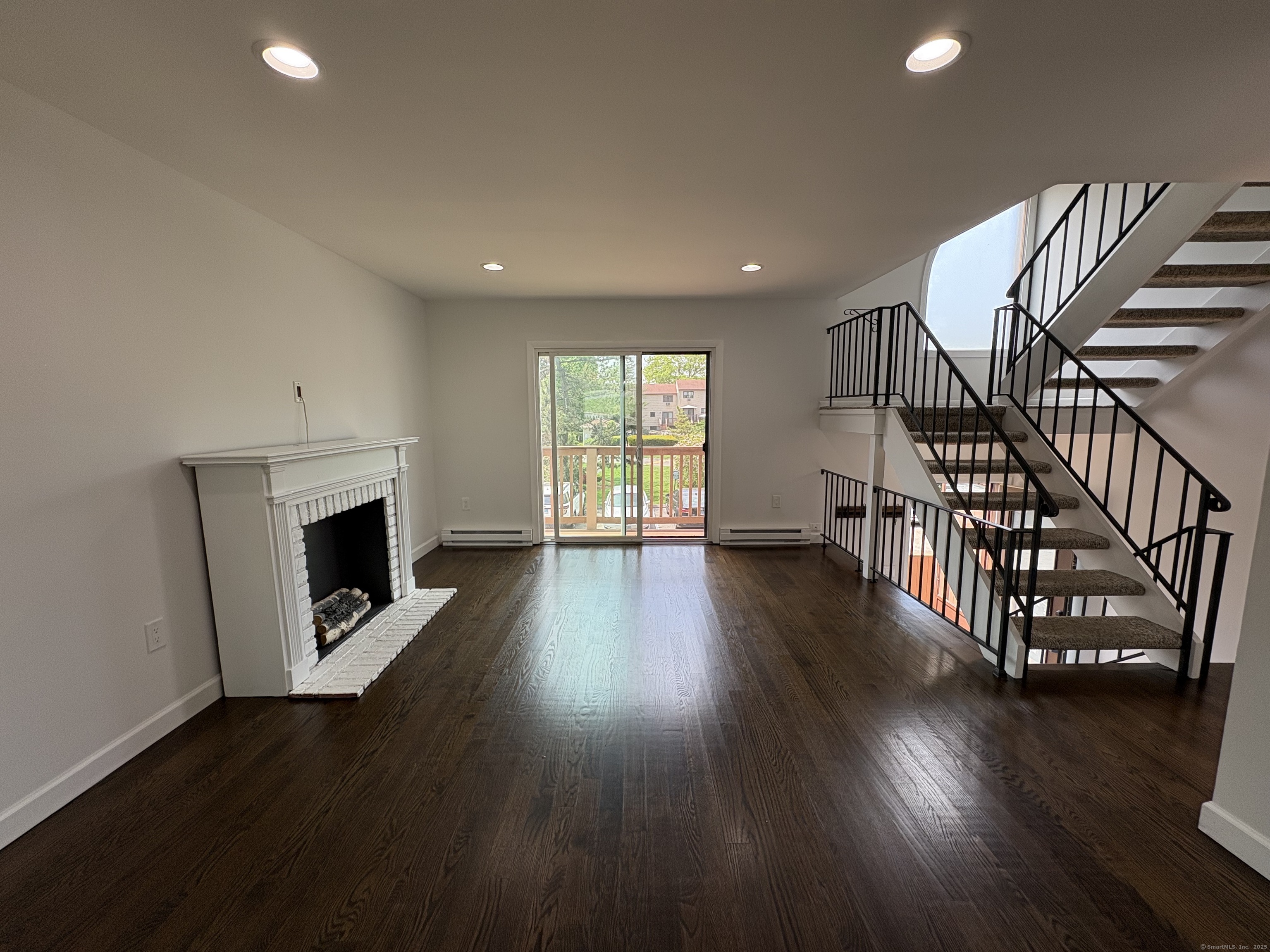60 Lawn Avenue #APT 23, Stamford, Connecticut image 4