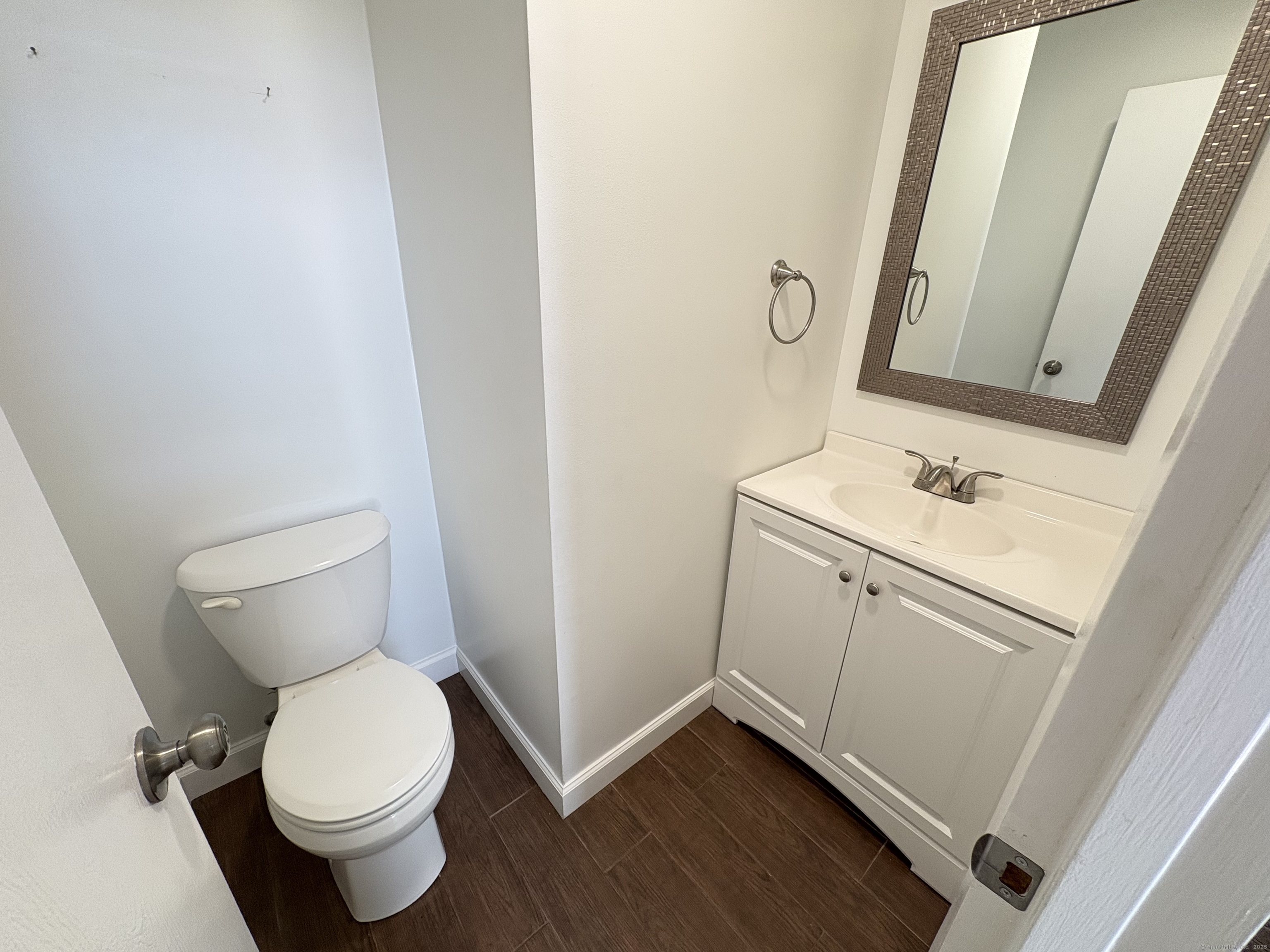 60 Lawn Avenue #APT 23, Stamford, Connecticut image 6
