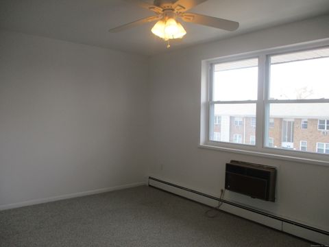 Tiny photo for 1 Walter Avenue #APT 15, Norwalk, CT 06851 (MLS # 24152731)