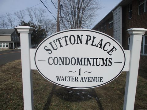 Photo of 1 Walter Avenue #APT 15, Norwalk, CT 06851 (MLS # 24152731)