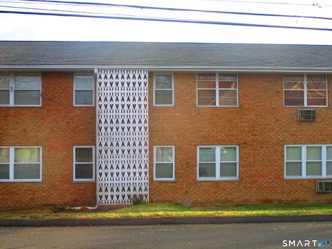 Tiny photo for 1 Walter Avenue #APT 15, Norwalk, CT 06851 (MLS # 24152731)