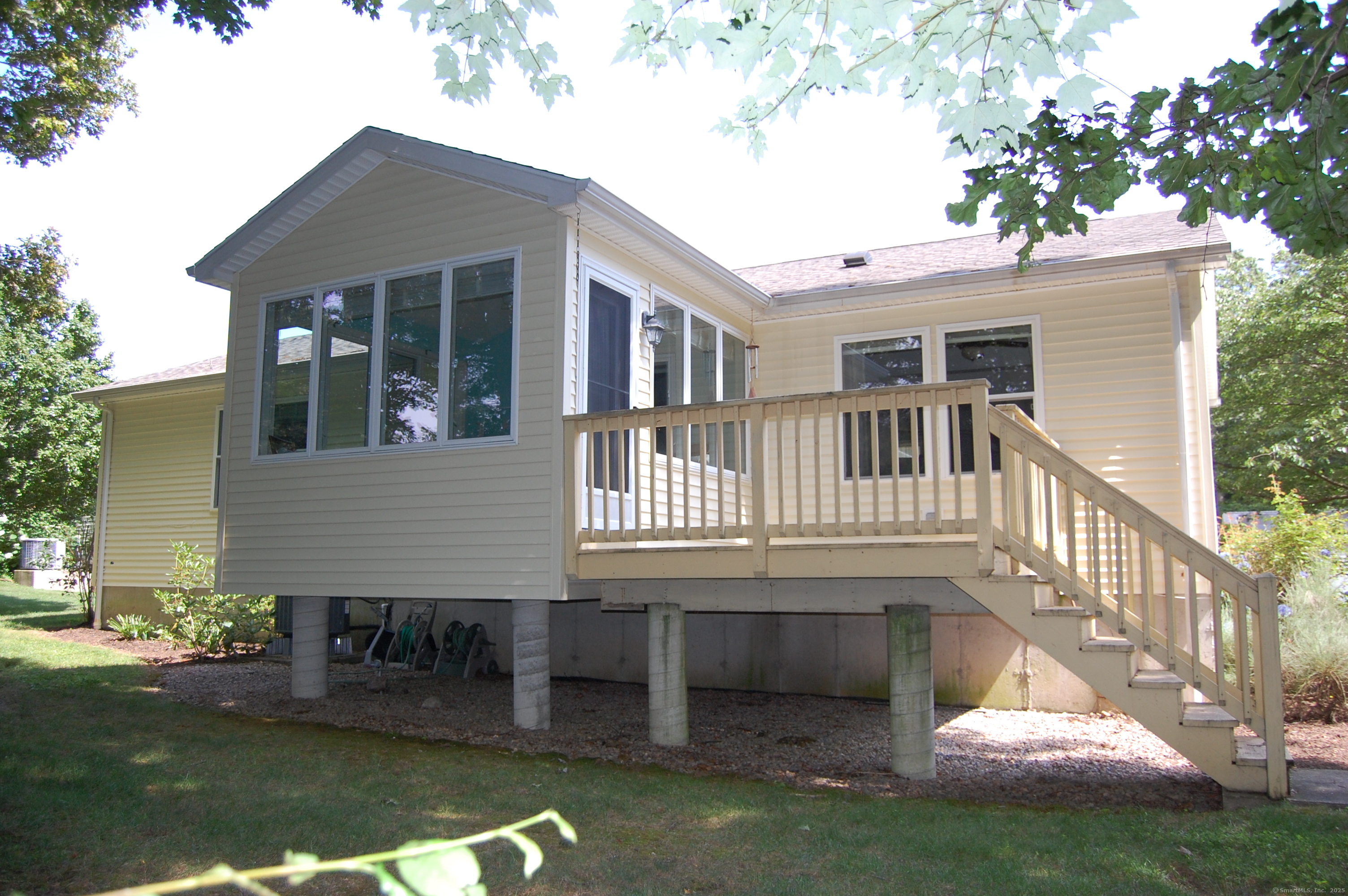 25 Indian Hill Road