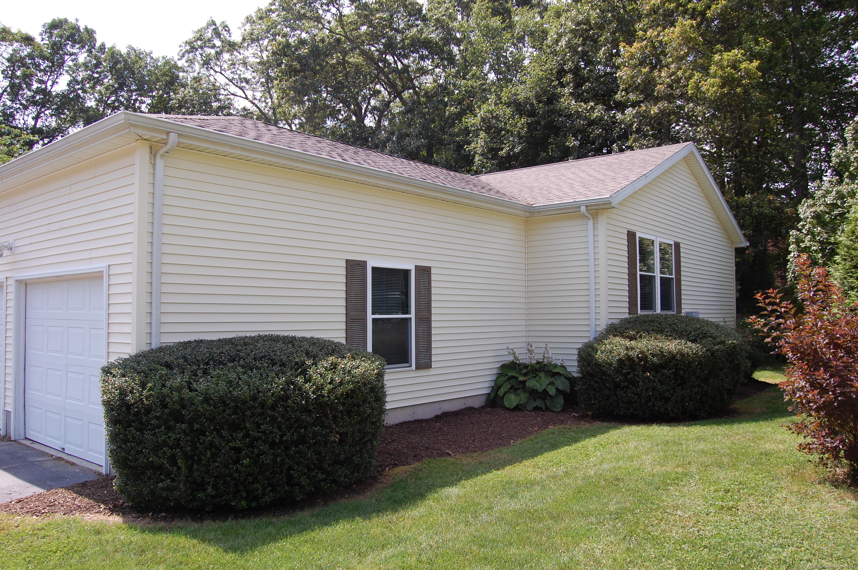 25 Indian Hill Road