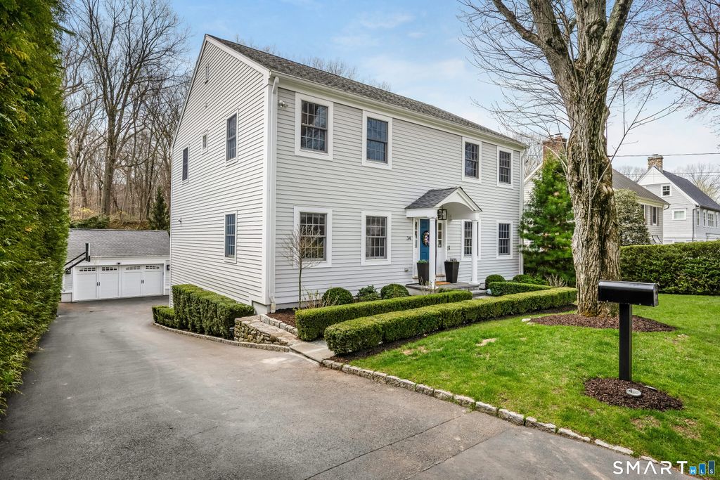 Photo of 34 Intervale Road, Darien, CT 06820 (MLS # 24166383)