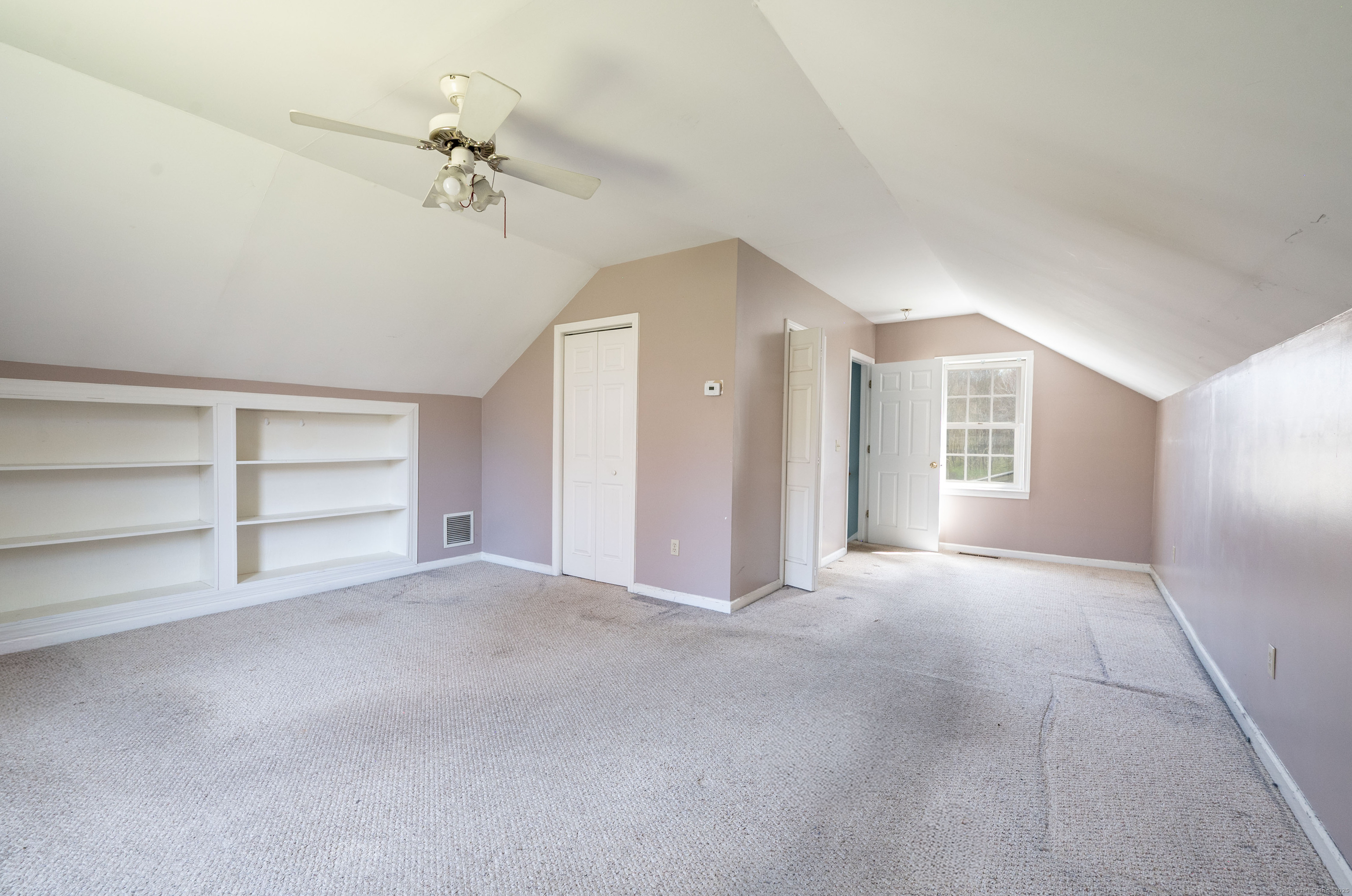 25 Stonegate Drive, Southbury, Connecticut image 38