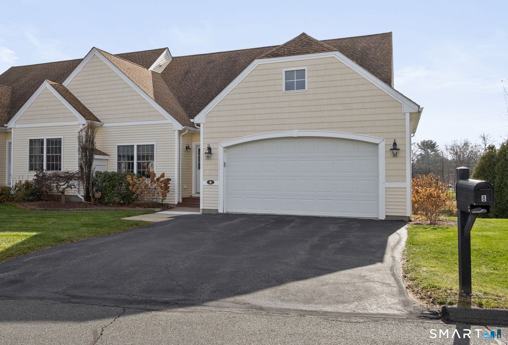 Photo of 8 Old Barn Road #8, East Windsor, CT 06088 (MLS # 24145923)