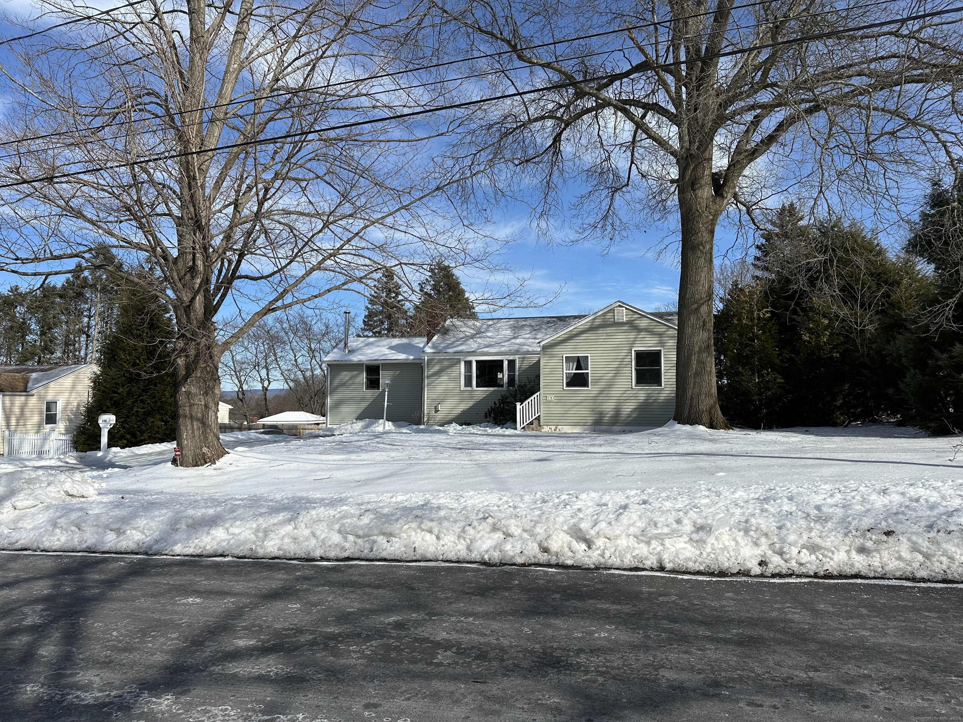 Photo 1 of Valley Crest Drive, Wethersfield, Connecticut, $474,000, Web #: 24075357