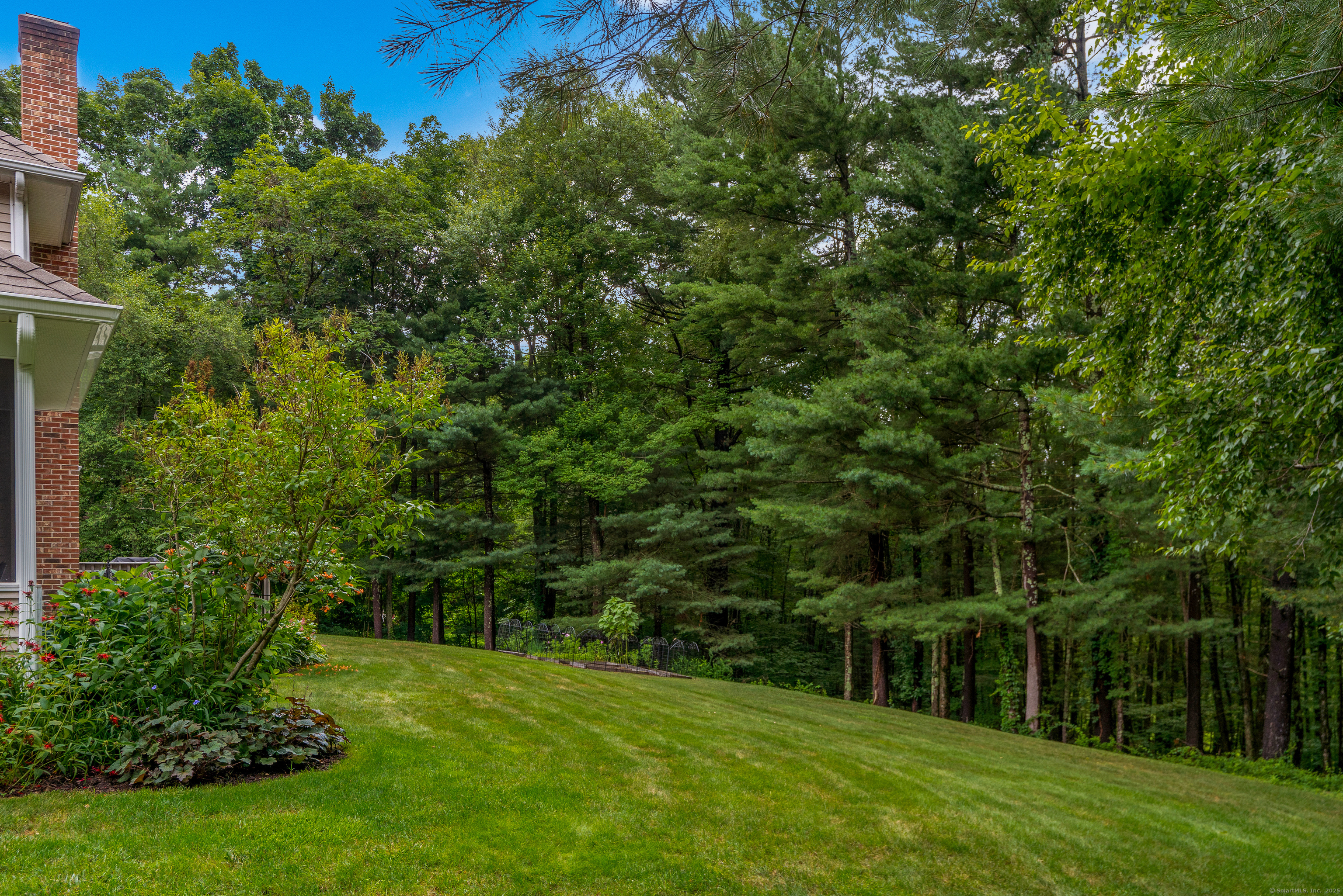 Tolland, Connecticut 06084, United States, 4 Bedrooms Bedrooms, ,3 BathroomsBathrooms,Residential,Coming Soon,170207