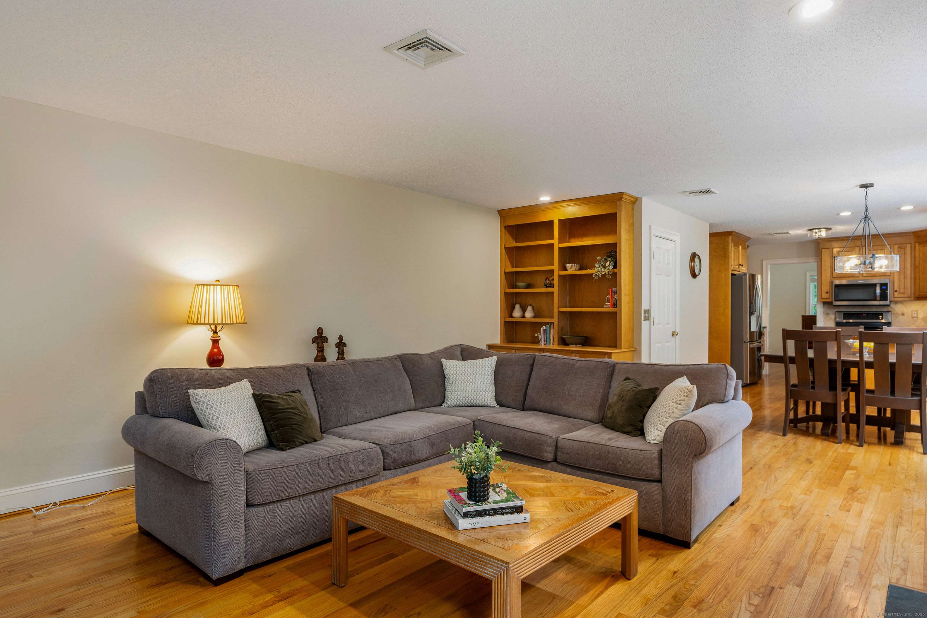 Tolland, Connecticut 06084, United States, 4 Bedrooms Bedrooms, ,3 BathroomsBathrooms,Residential,Coming Soon,170207