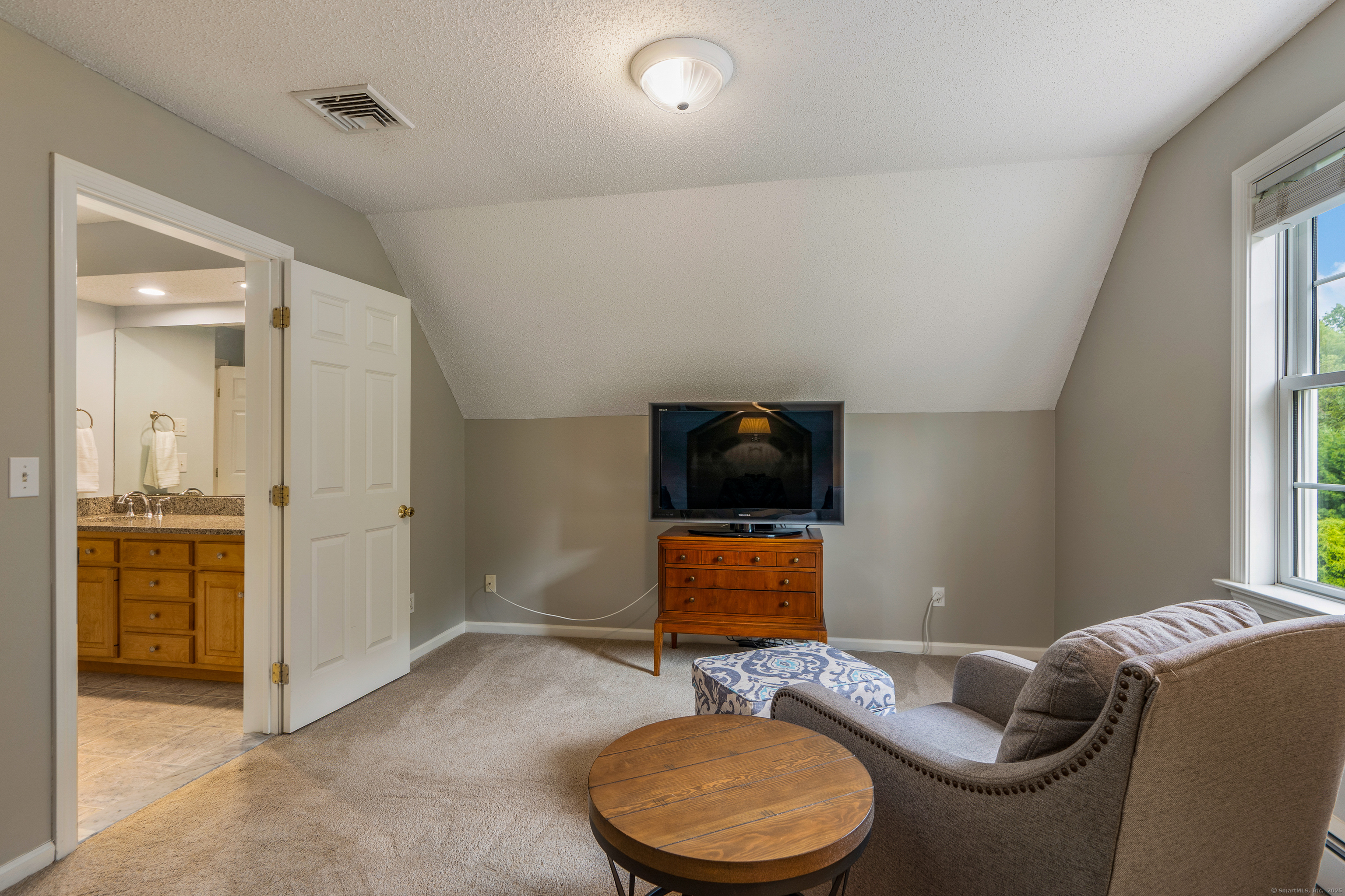 Tolland, Connecticut 06084, United States, 4 Bedrooms Bedrooms, ,3 BathroomsBathrooms,Residential,Coming Soon,170207