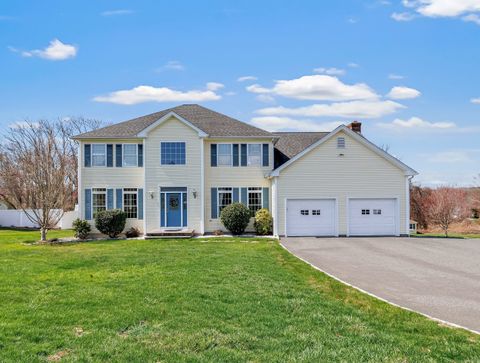 71 Old Dairy Lane Shelton CT 06484