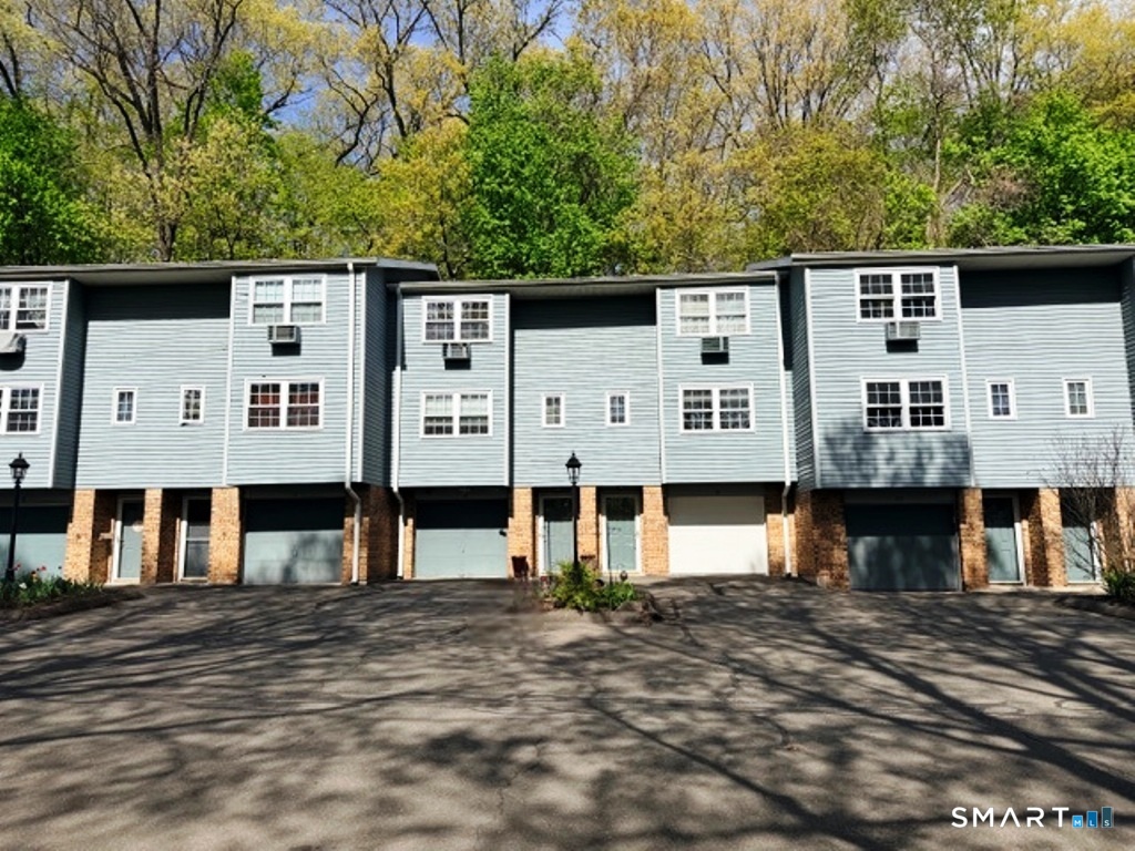 250 Summer Street 19F