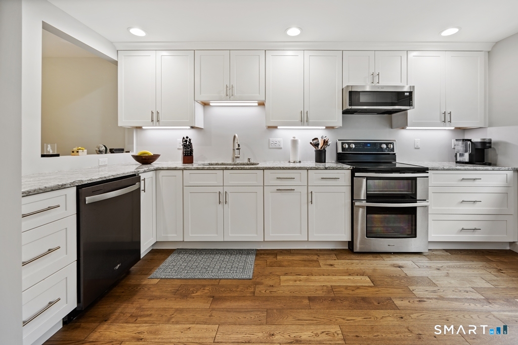 250 Summer Street 19F