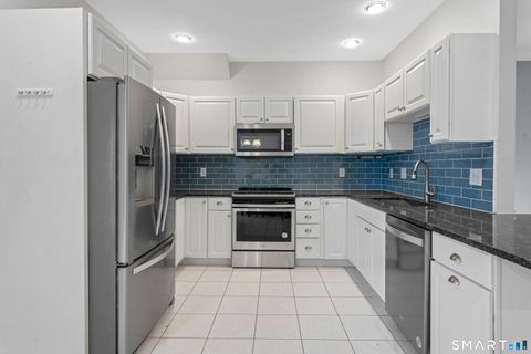 Tiny photo for 183 Summerfield Gardens #183, Shelton, CT 06484 (MLS # 24147535)