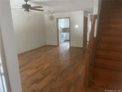 Photo of 10 Macintosh Lane #10, Ansonia, CT 06401 (MLS # 24160286)