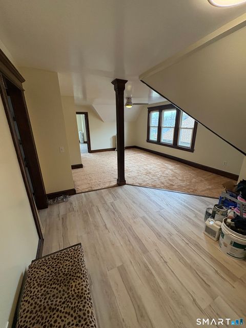 Maplewood Avenue Bridgeport CT 06605