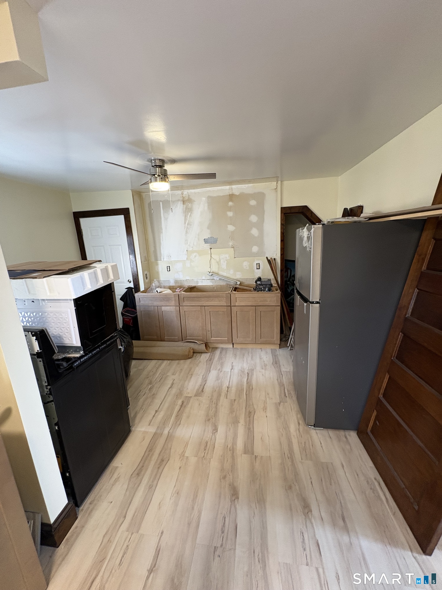 689 Maplewood Avenue