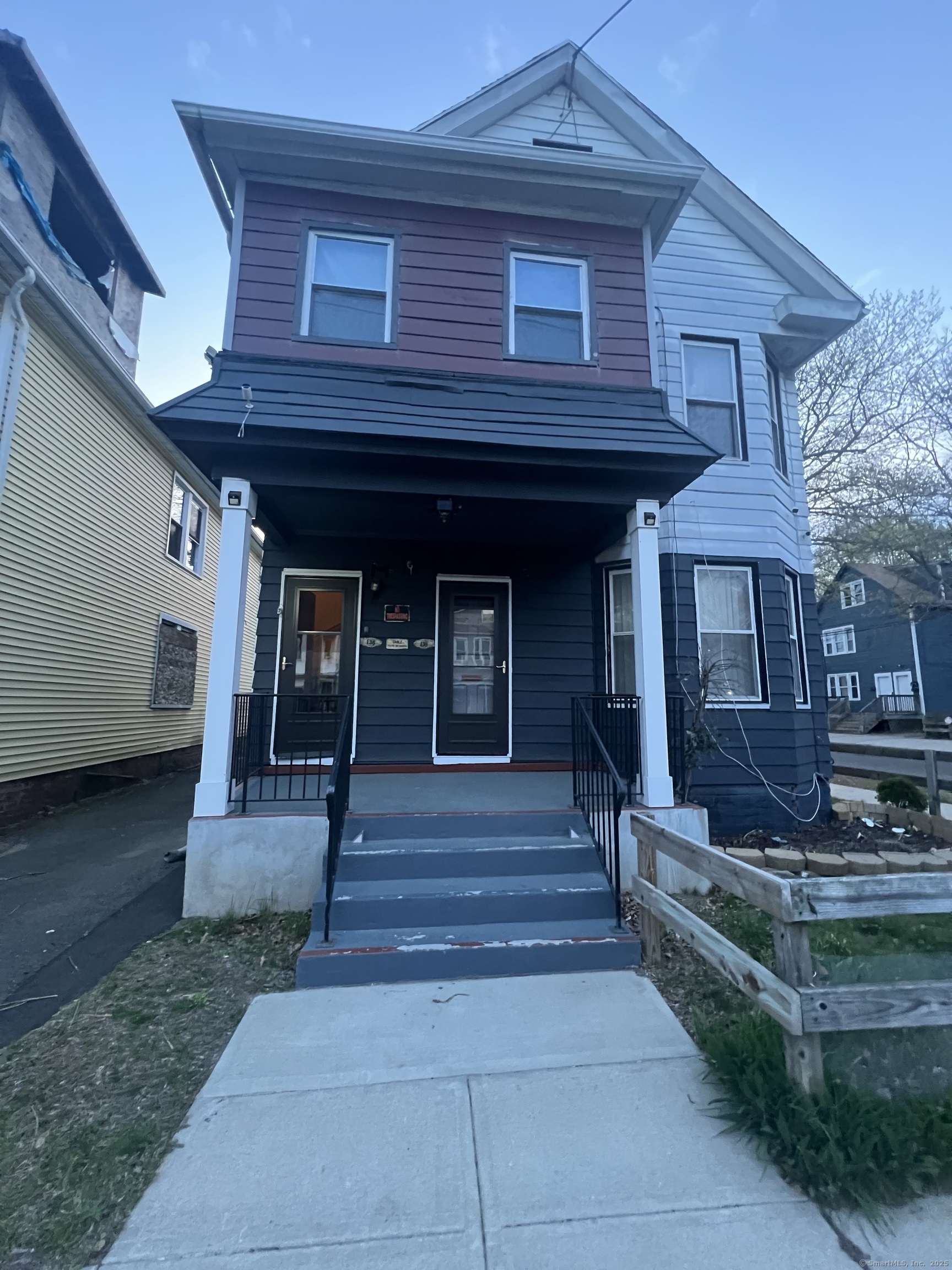 Shepard Street, Hamden, Connecticut - 2 Bedrooms  
1 Bathrooms  
5 Rooms - 