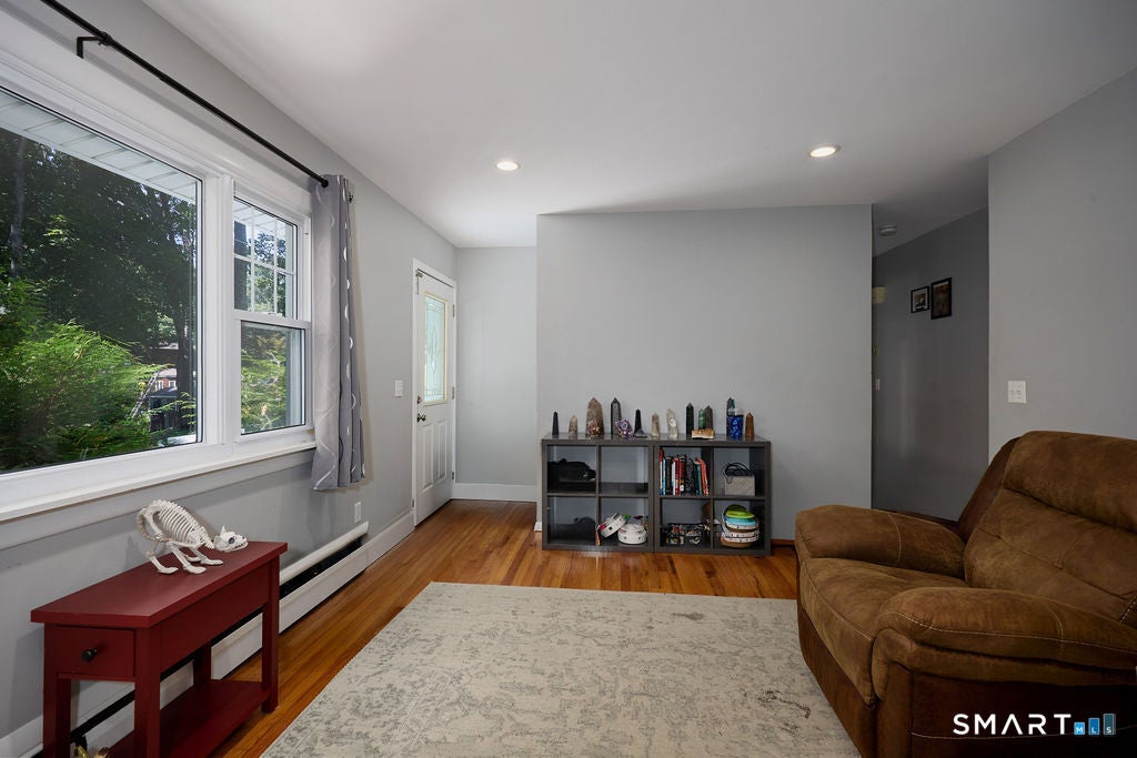 8 Lakeside Drive Extension