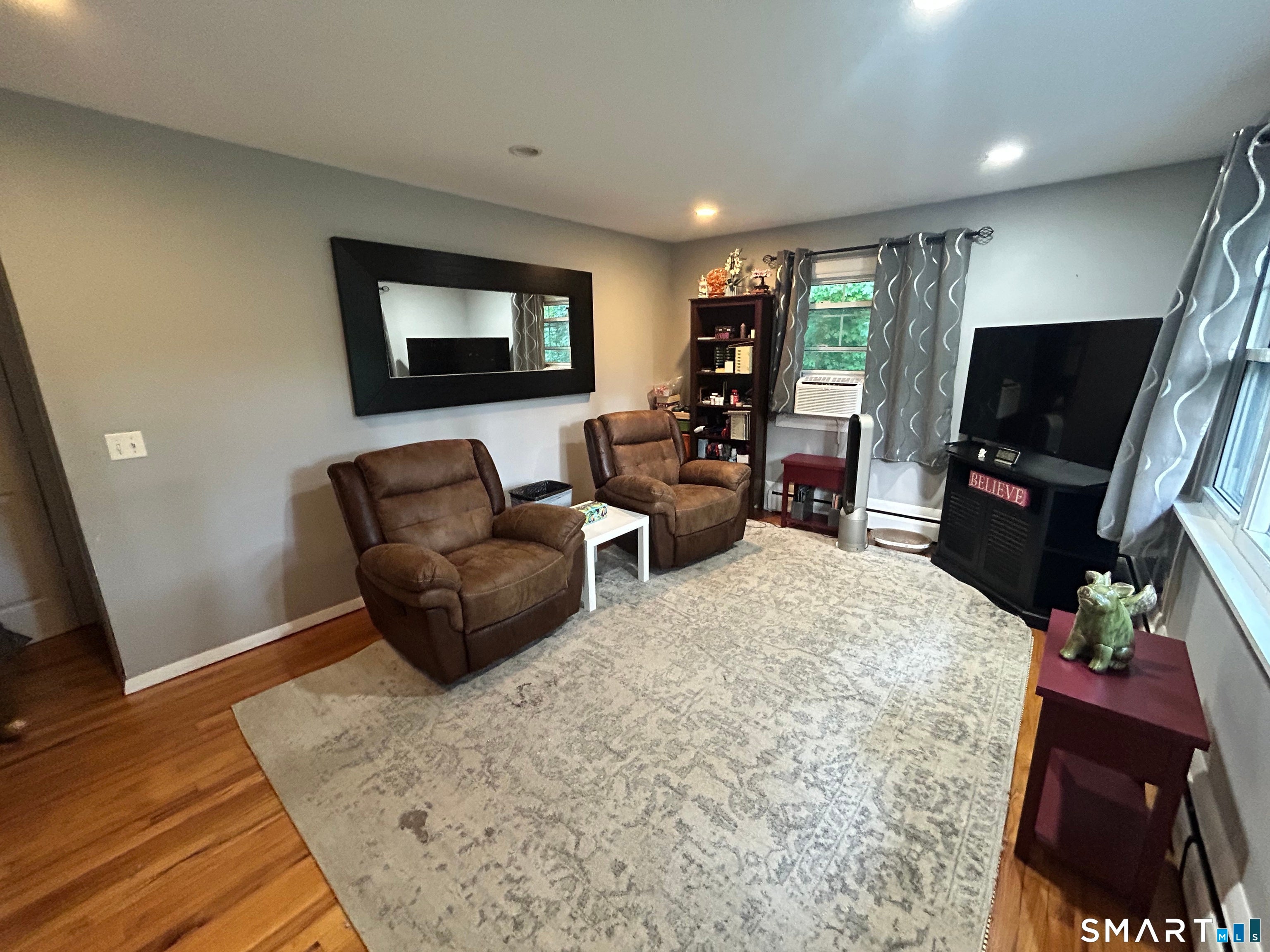 8 Lakeside Drive Extension