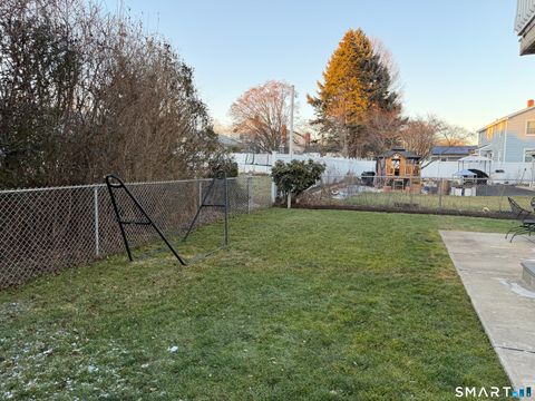 Tiny photo for 305 Wiklund Avenue, Stratford, CT 06614 (MLS # 24148772)