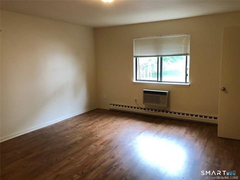 Tiny photo for 32 Bouton Street E #2, Stamford, CT 06907 (MLS # 24154348)