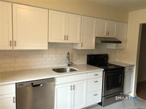 Photo of 32 Bouton Street E #2, Stamford, CT 06907 (MLS # 24154348)