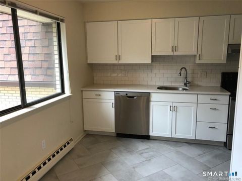 Tiny photo for 32 Bouton Street E #2, Stamford, CT 06907 (MLS # 24154348)