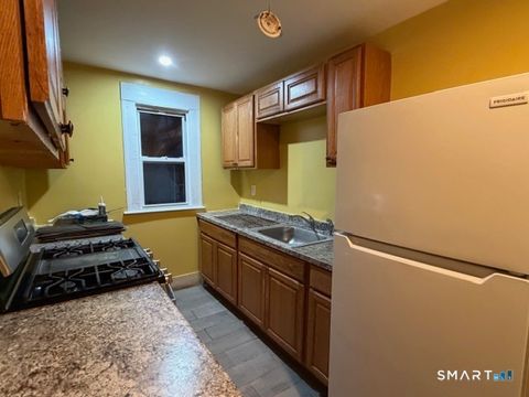 Photo of 390 Willow Street #2, Waterbury, CT 06710 (MLS # 24145627)