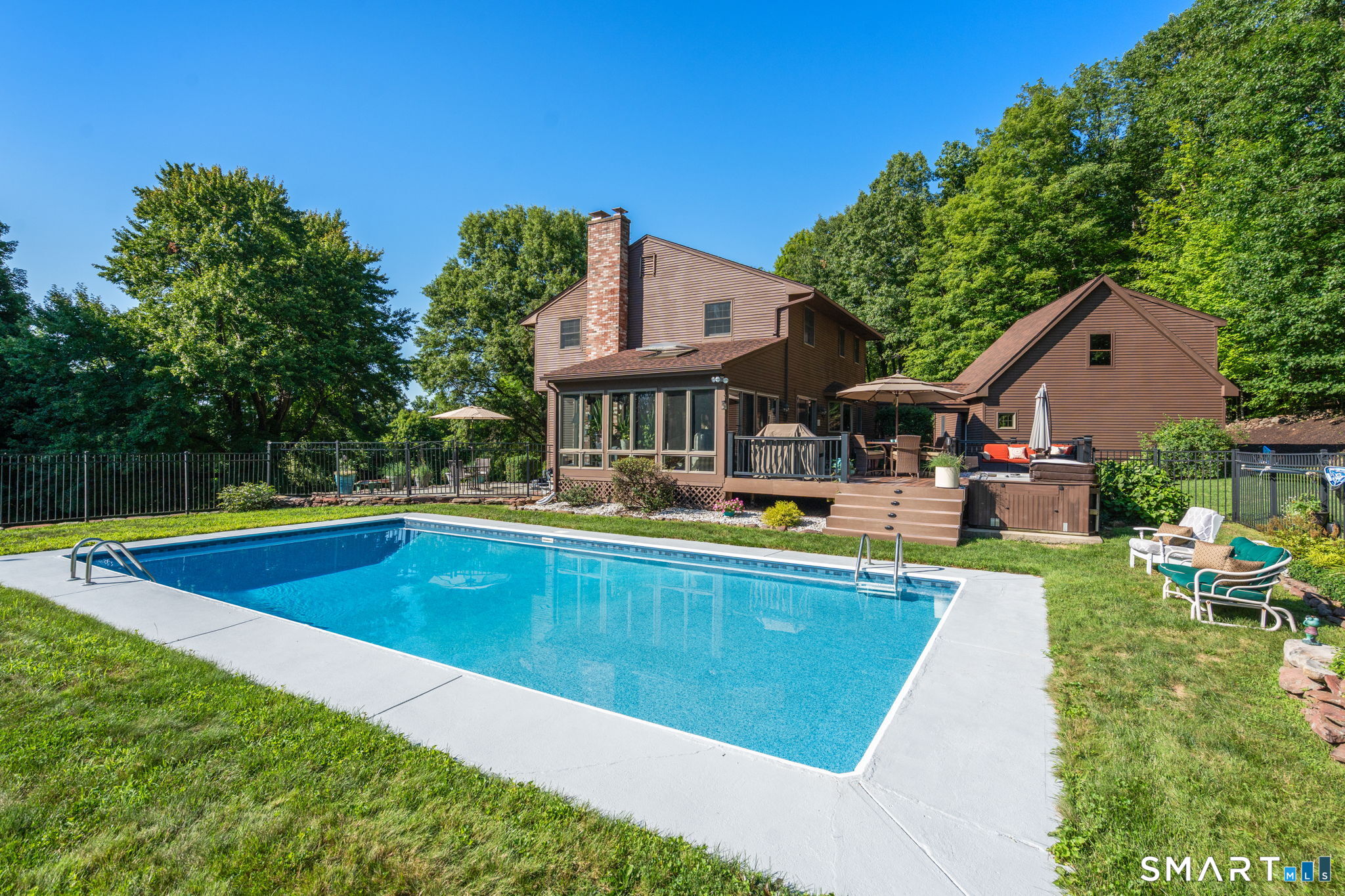 3289 Phelps Road