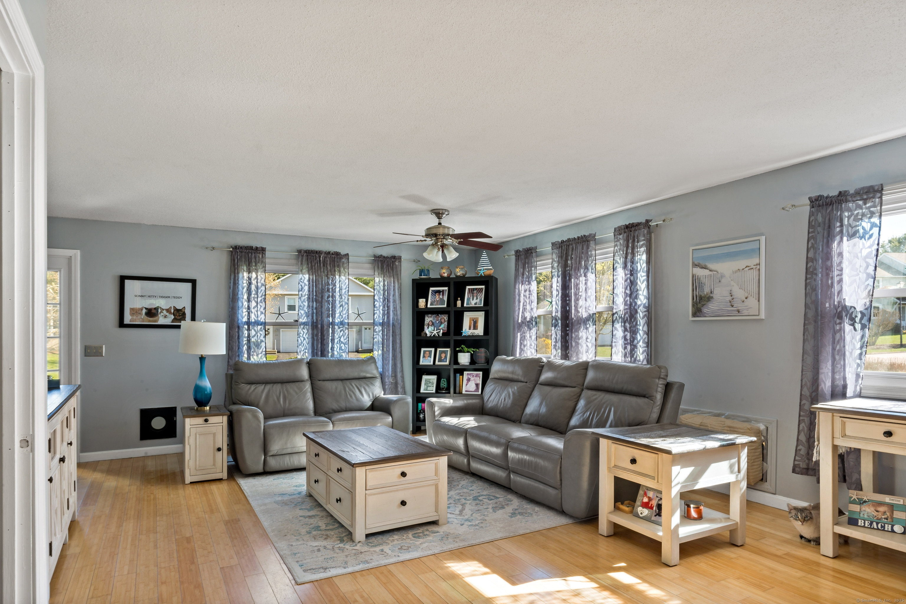 86 A Quannacut Road, Westerly, Rhode Island image 5