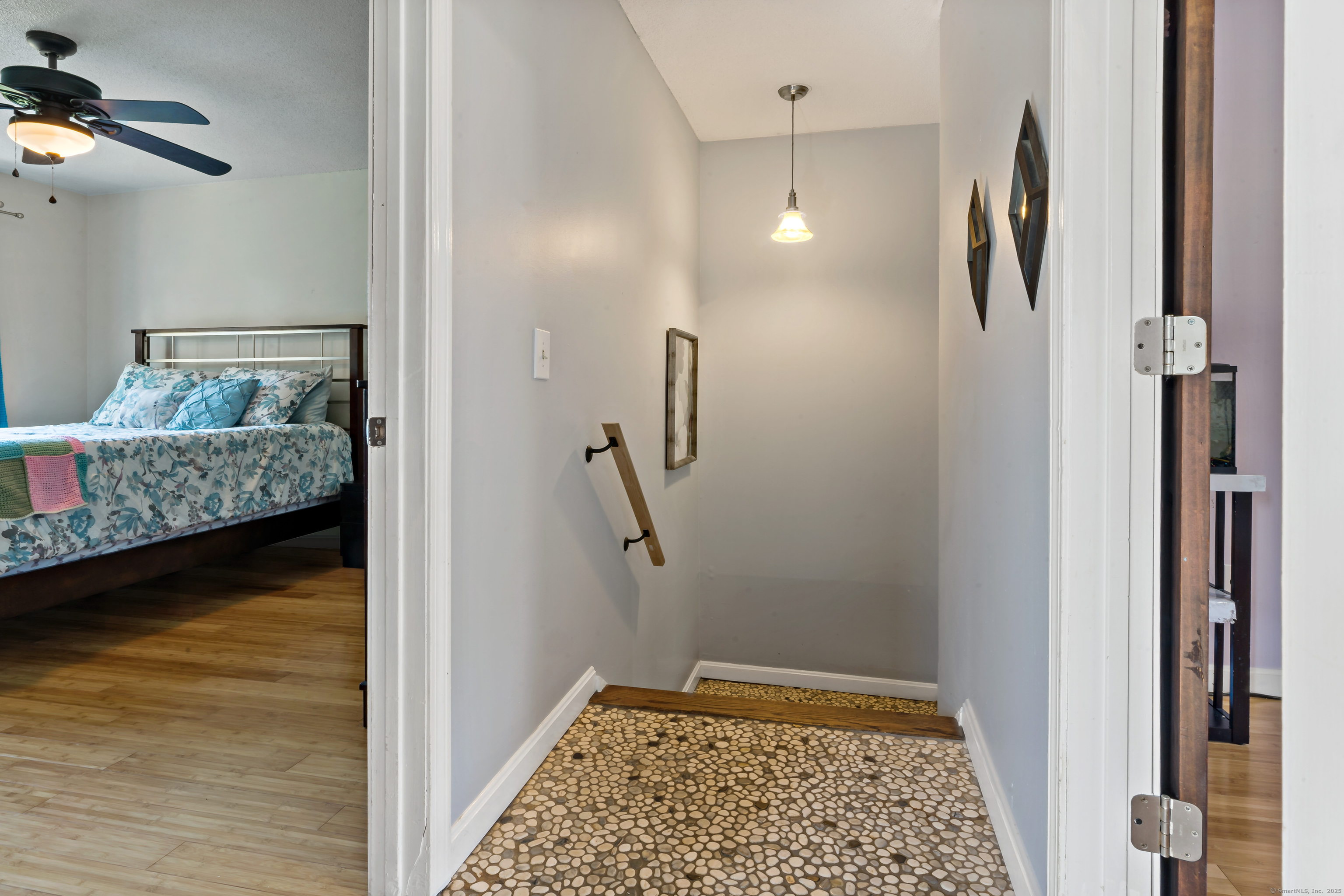 86 A Quannacut Road, Westerly, Rhode Island image 27