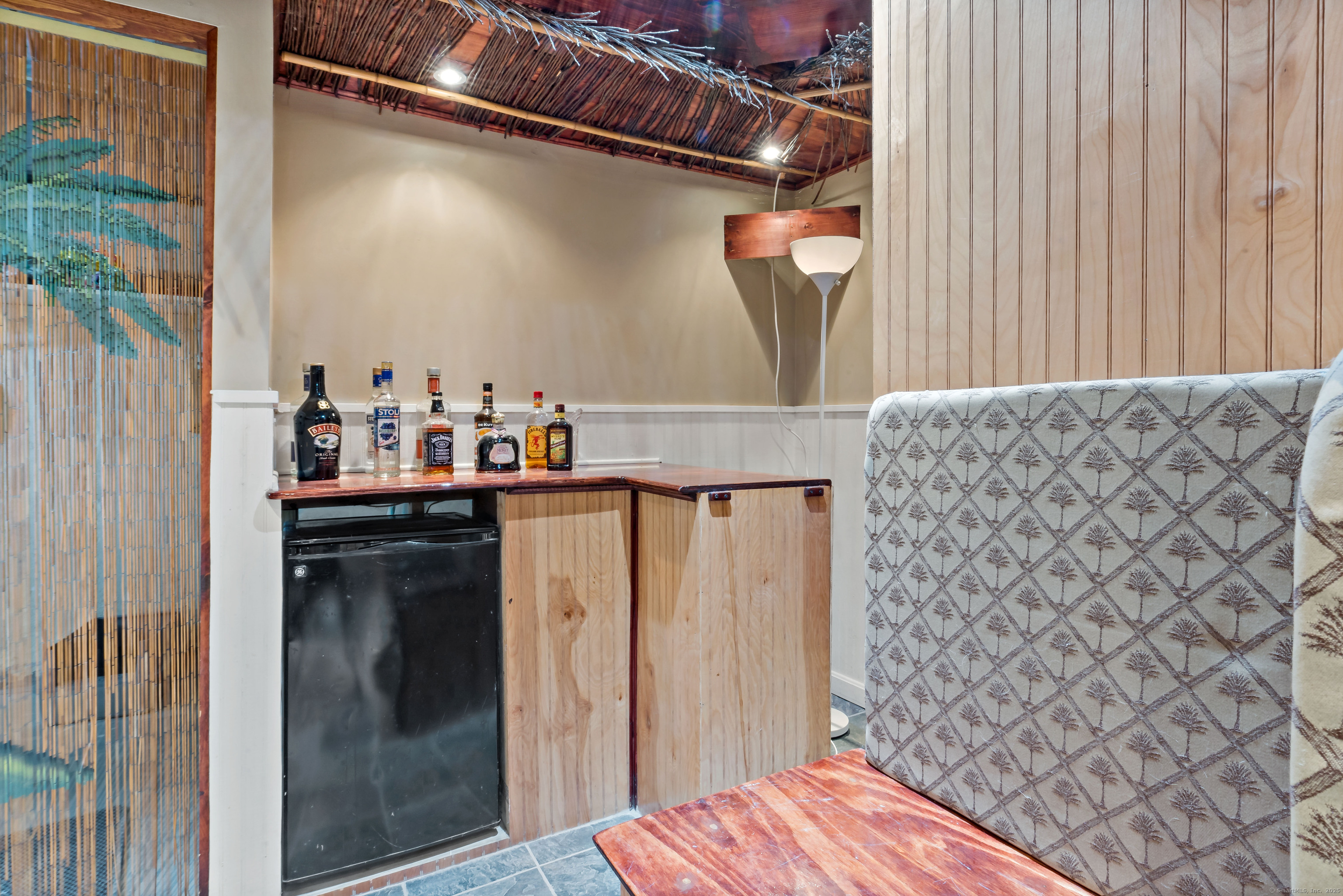 86 A Quannacut Road, Westerly, Rhode Island image 31