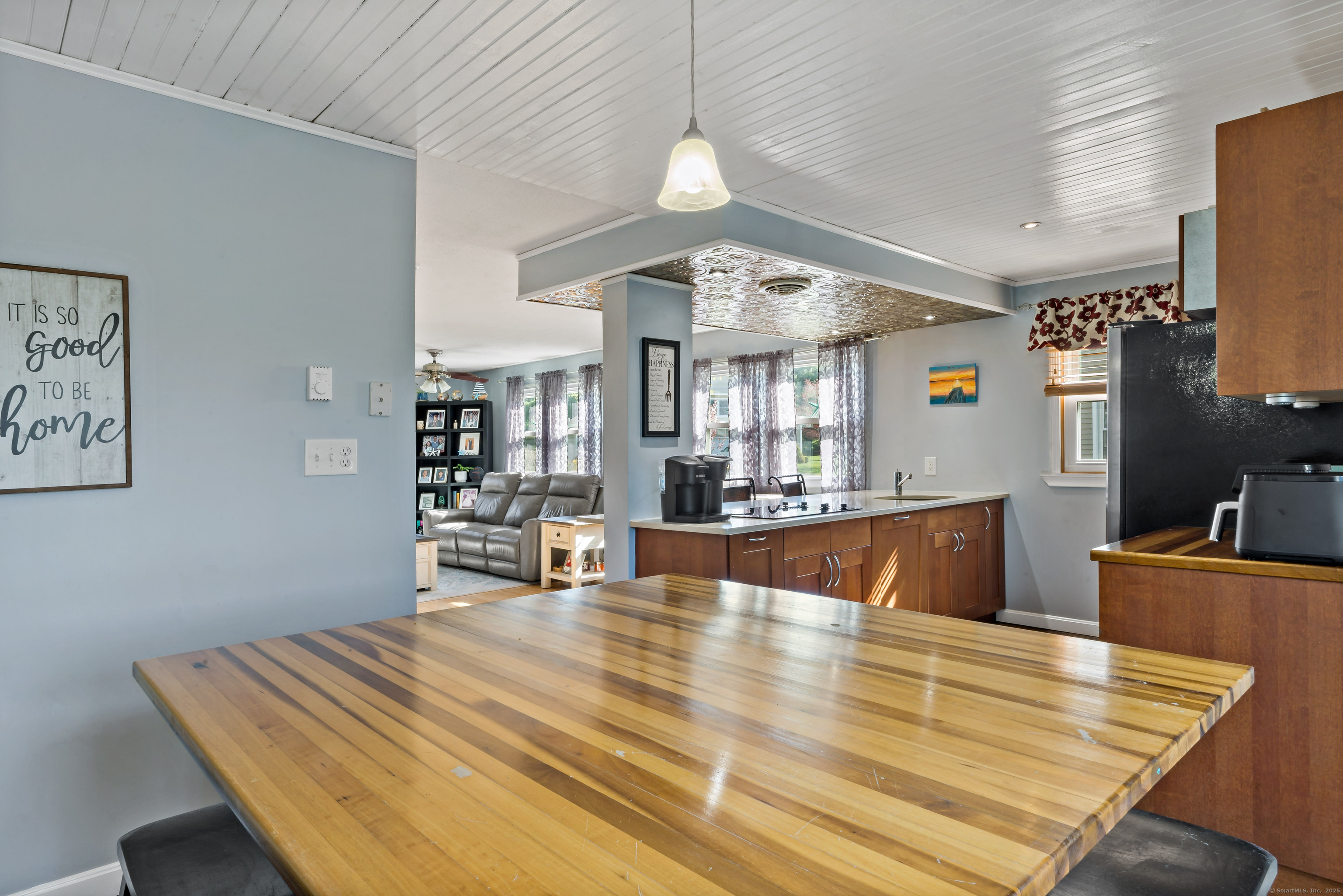86 A Quannacut Road, Westerly, Rhode Island image 11