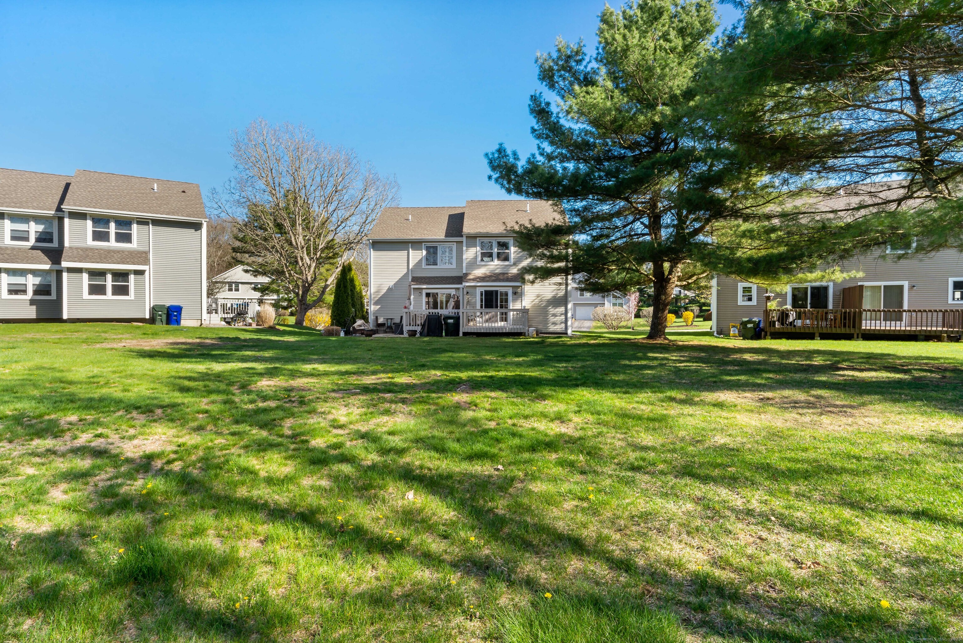 86 A Quannacut Road, Westerly, Rhode Island image 34