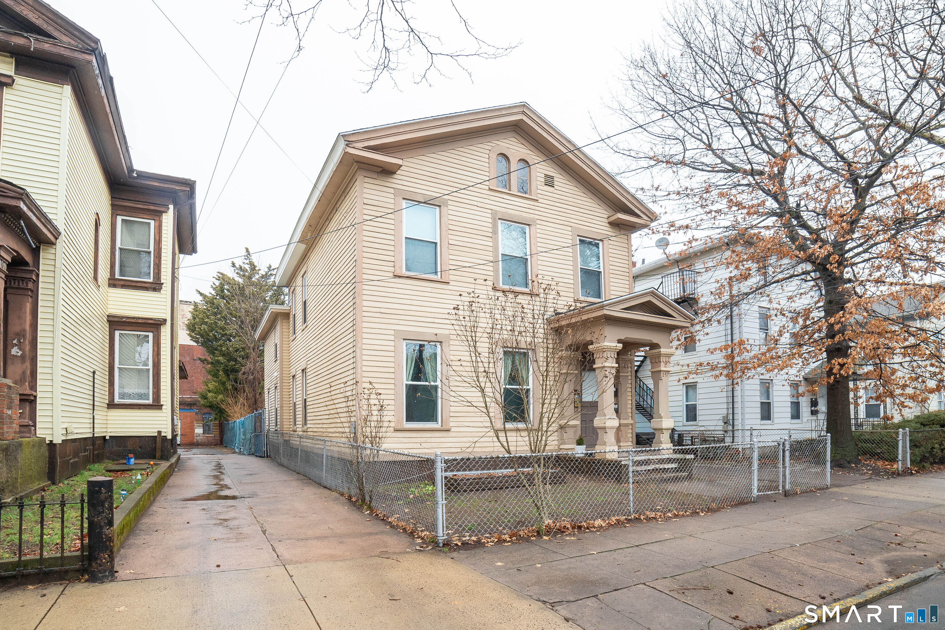 257 Saint John Street