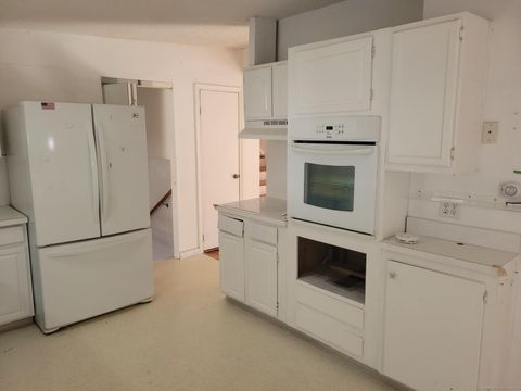 Tiny photo for 281 South Road, Farmington, CT 06032 (MLS # 24137595)