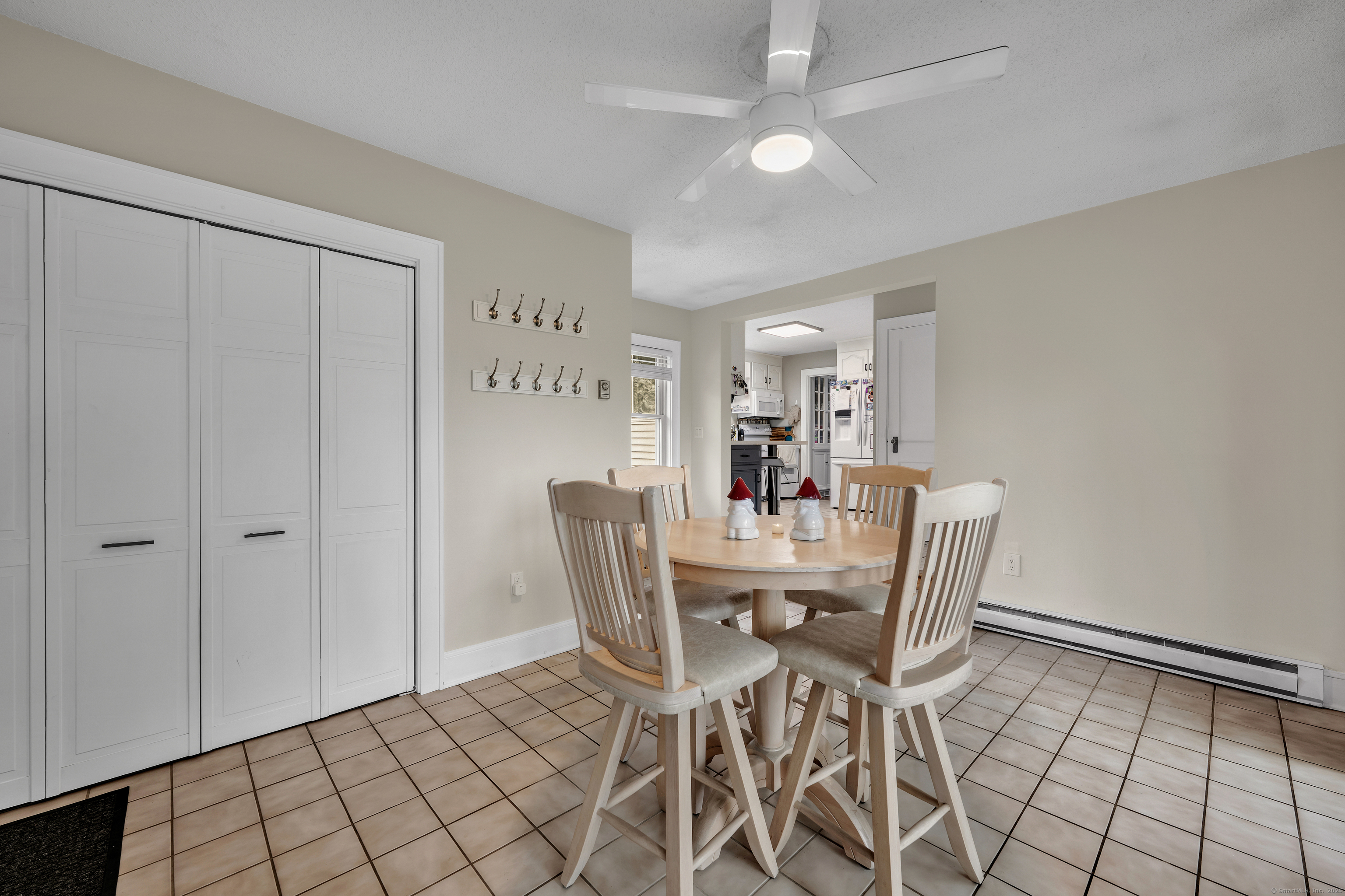 64 Welch Street, Plainville, Connecticut image 8